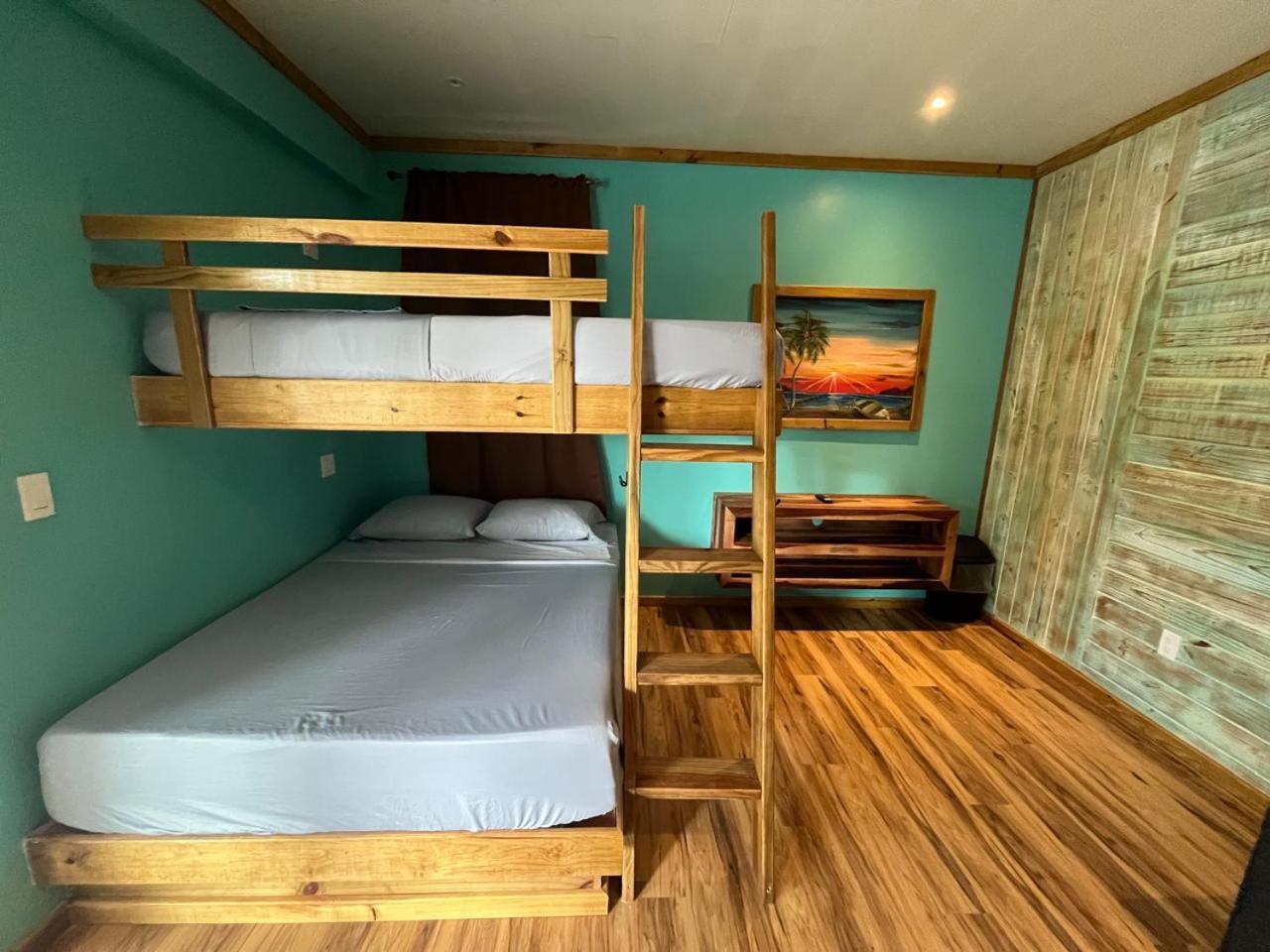 Вилла Skully'S House Big Creek Экстерьер фото